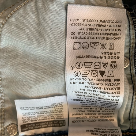 Levi’s Denim Jean Distressed shorts size 25 women’s Blue Summer - Picture 11 of 12